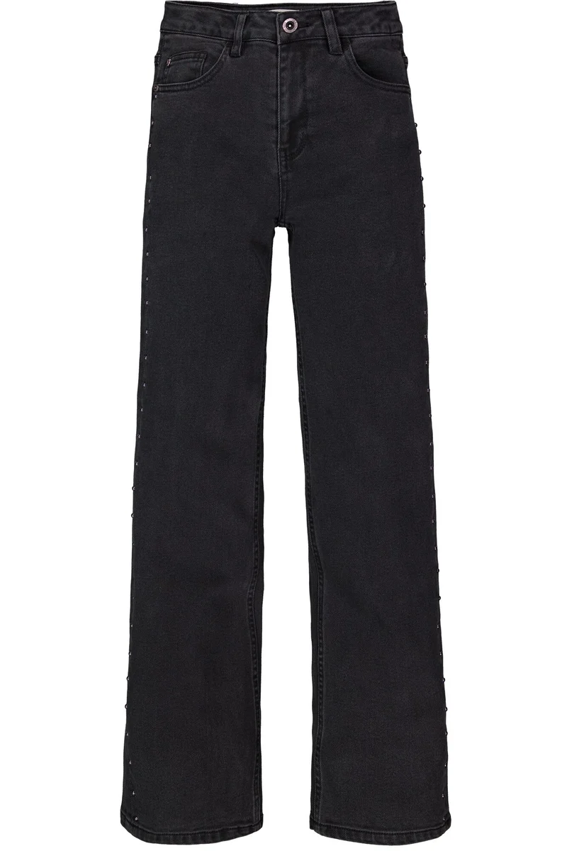 Jeans mit Nieten