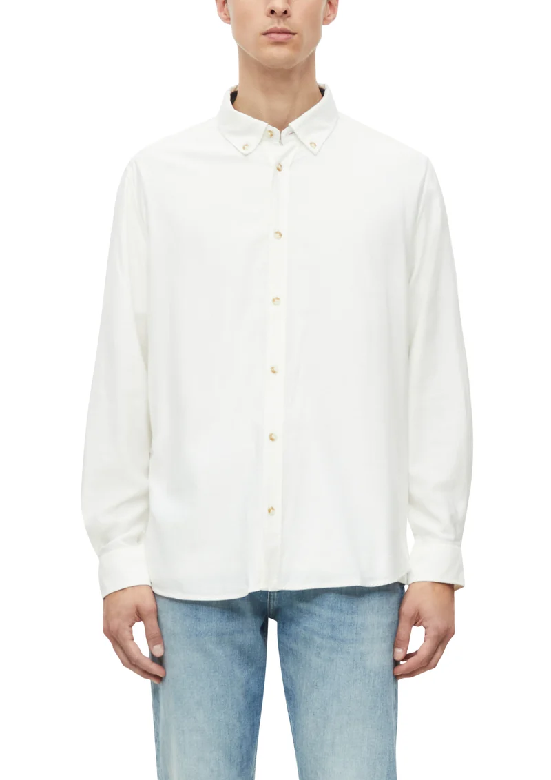 Soft-Touch-Hemd mit Button Down-Kragen