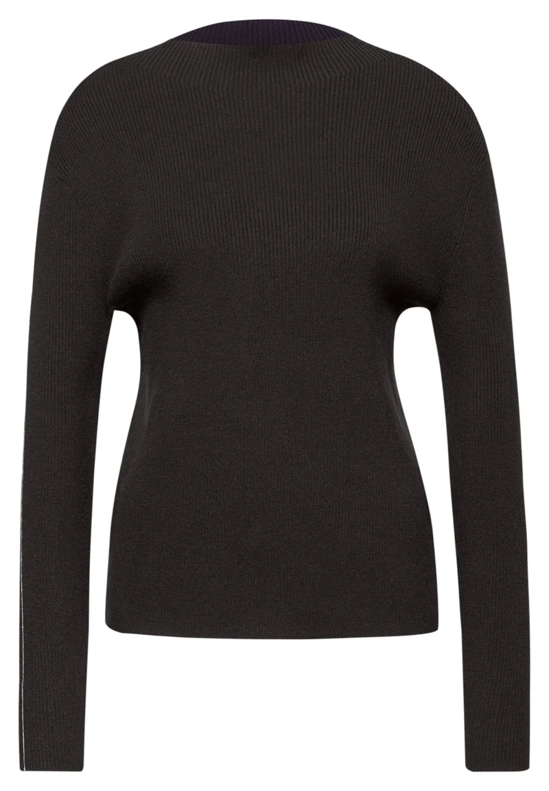 Pullover in Rippstruktur