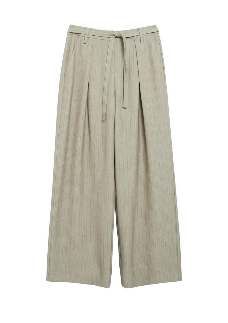 Wide Leg-Hose mit Nadelstreifen und Gürtel