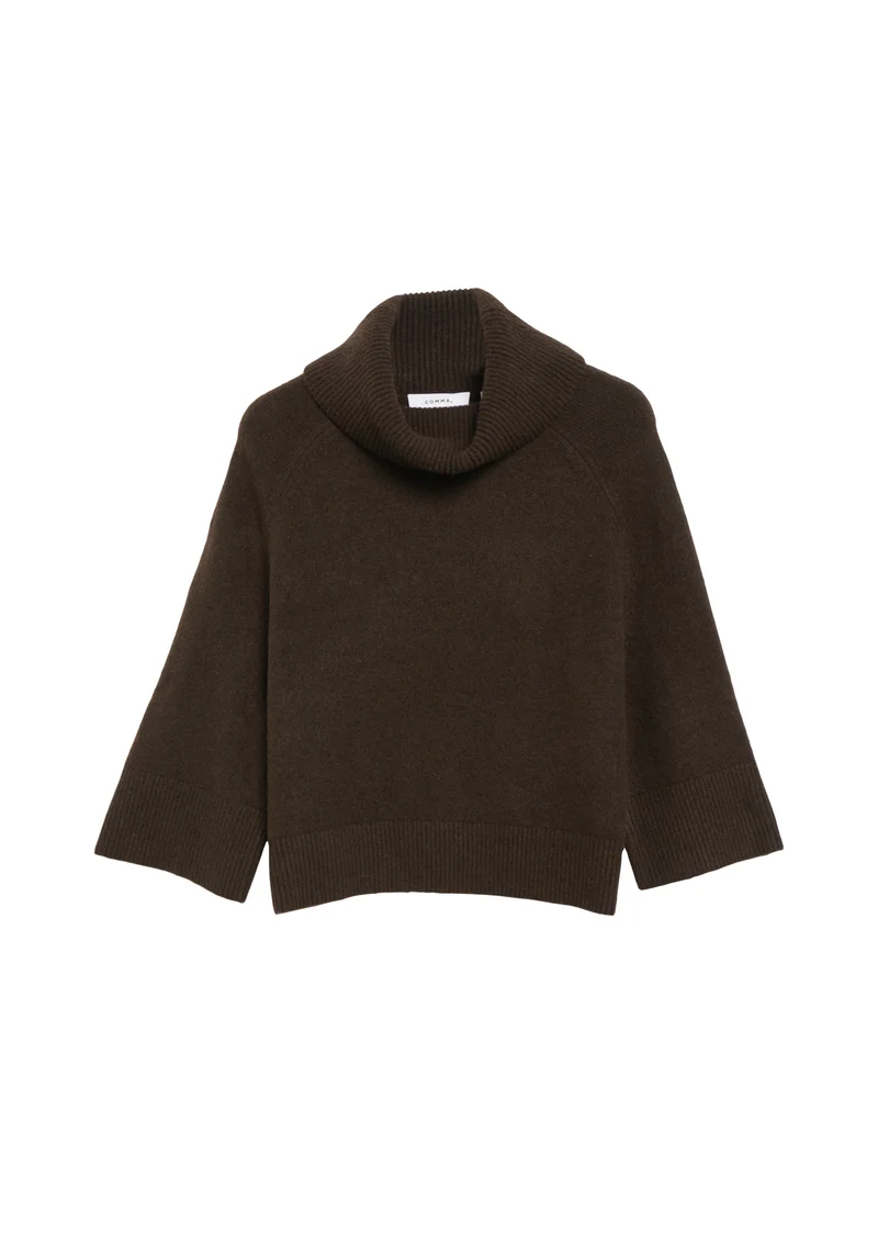 Strickpullover im Poncho-Stil