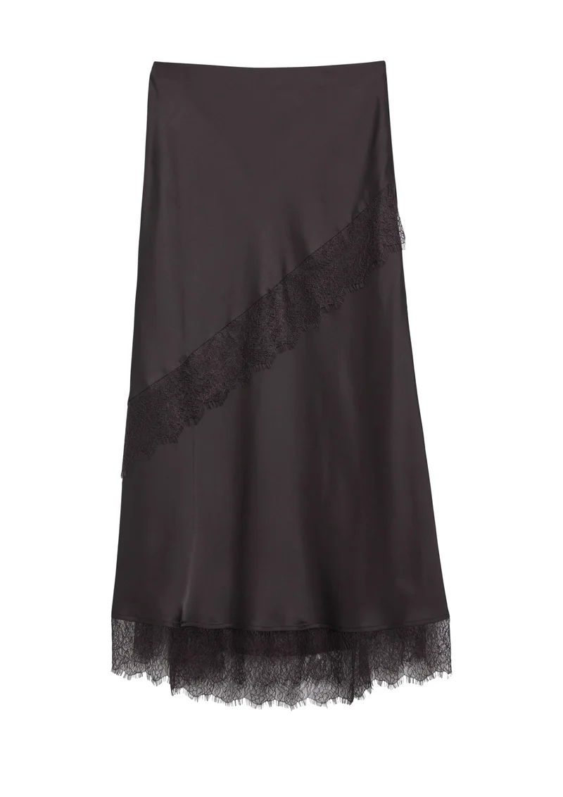 Langer Satin-Rock mit Spitzeneinsatz