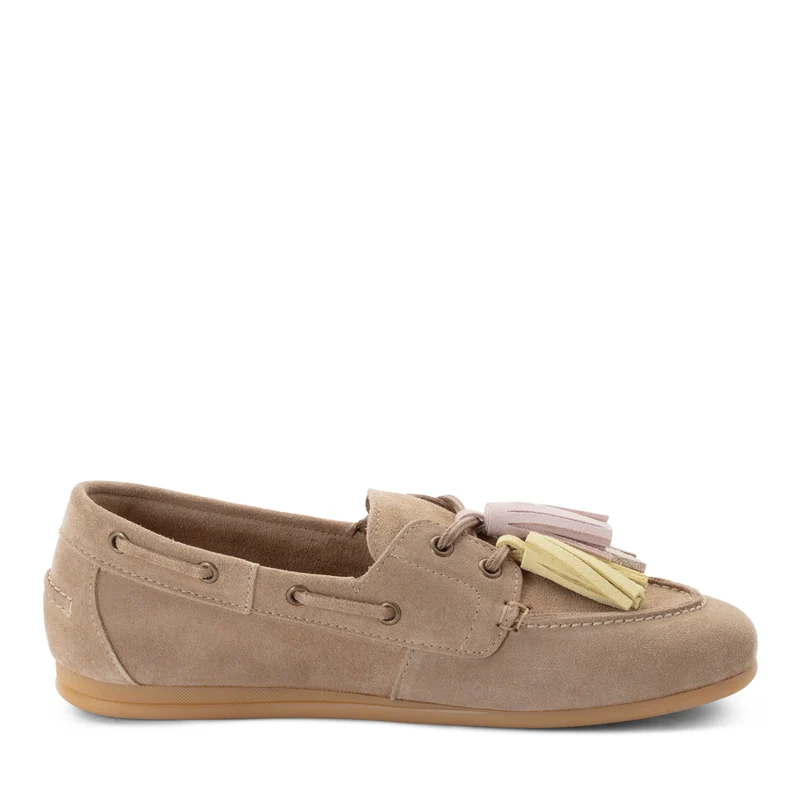 Ledermoccassin mit Schnürung