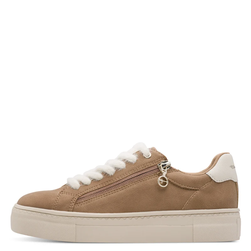 Sneaker mit Plateausohle