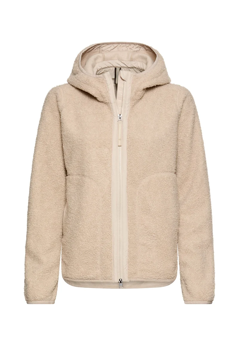 Teddyjacke mit wärmenden Taschen